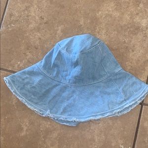 Denim bucket hat in size small